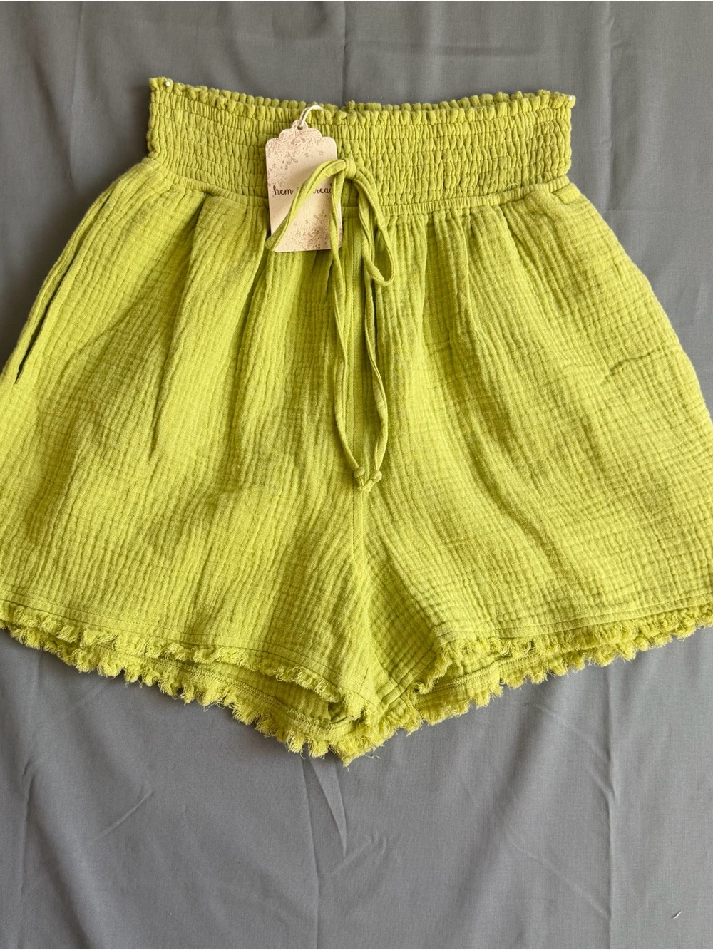 Hem & Thread Light Green Smocked Waist Pull-On Women’s Shorts (T130)
